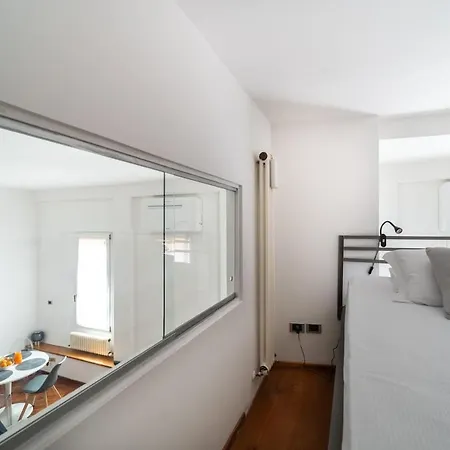 Historic Centre, Bright And Elegant Loft *