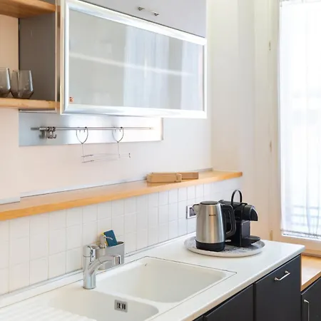 Historic Centre, Bright And Elegant Loft Daire Bolonya