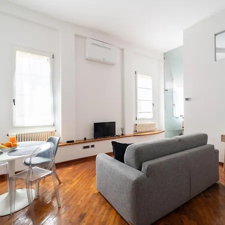 Historic Centre, Bright And Elegant Loft Daire *