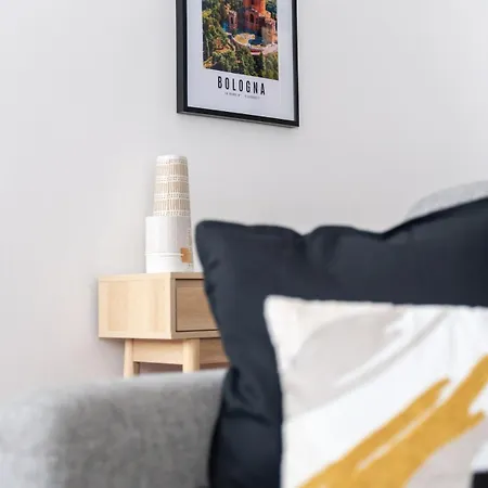 Historic Centre, Bright And Elegant Loft Apartament