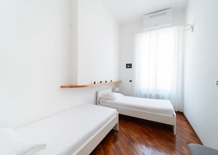 Διαμέρισμα Historic Centre, Bright And Elegant Loft Μπολόνια