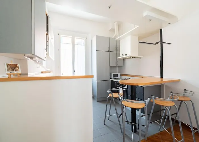 Historic Centre, Bright And Elegant Loft