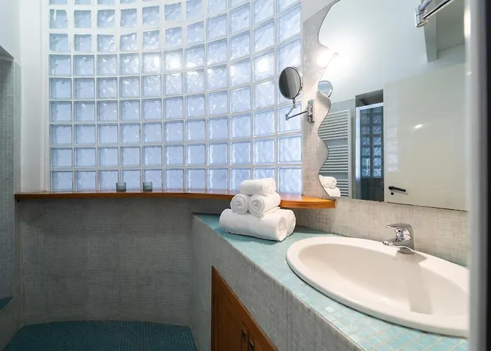 Appartement Historic Centre, Bright And Elegant Loft