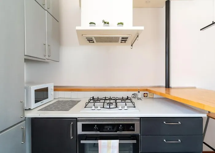 Historic Centre, Bright And Elegant Loft