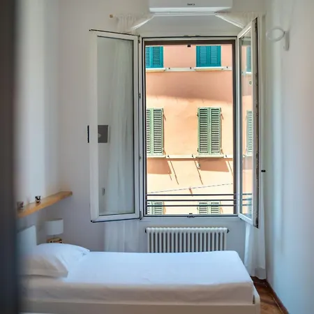 Historic Centre, Bright And Elegant Loft Apartman Bologna