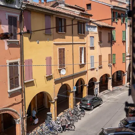 Historic Centre, Bright And Elegant Loft * Bologna