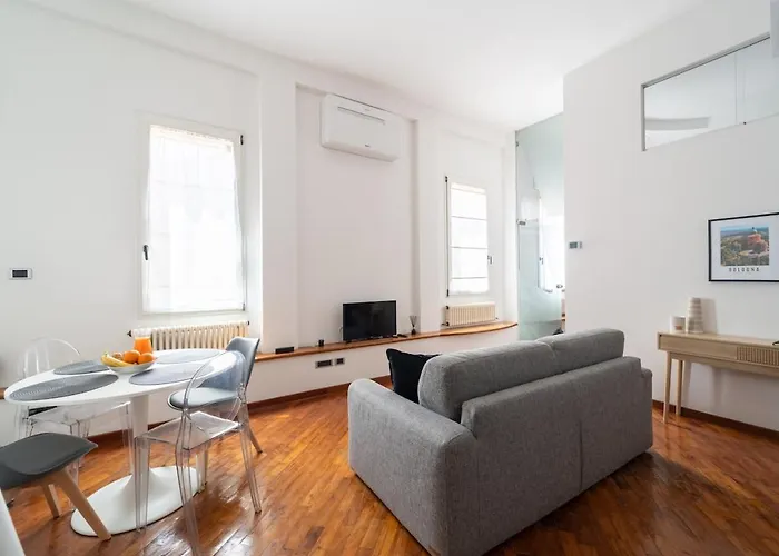 Historic Centre, Bright And Elegant Loft Lejlighed *