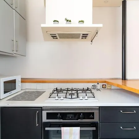 Historic Centre, Bright And Elegant Loft